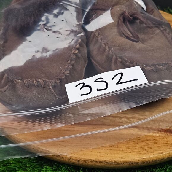 LL Bean Wicked Good Slippers Mens 9 Wide Brown Suede Shearling Slip On Shoes - Picture 11 of 11